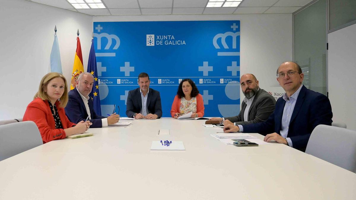 Reunión, esta mañana, sobre el futuro de los murales de Lugrís