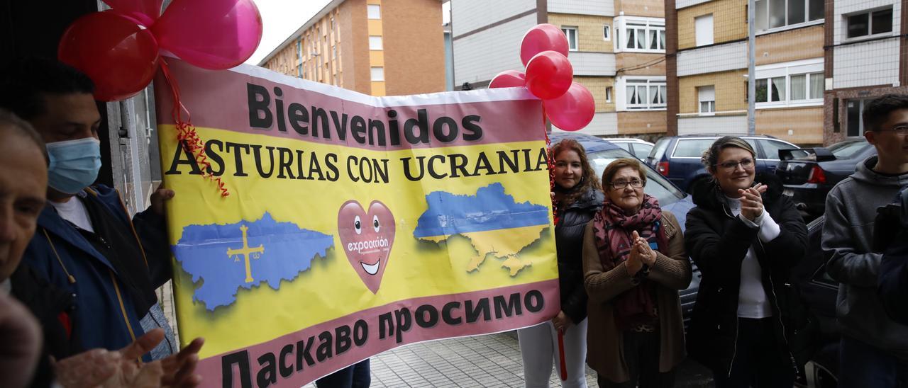 Llegada de la primera familia de refugiados ucranianos a Asturias.