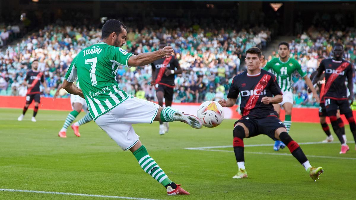 Juanmi Jiménez puso el 2-0 para el Betis.