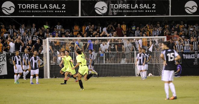 Almazora victoria Castalia 2017 gol de Rold�n.jpg