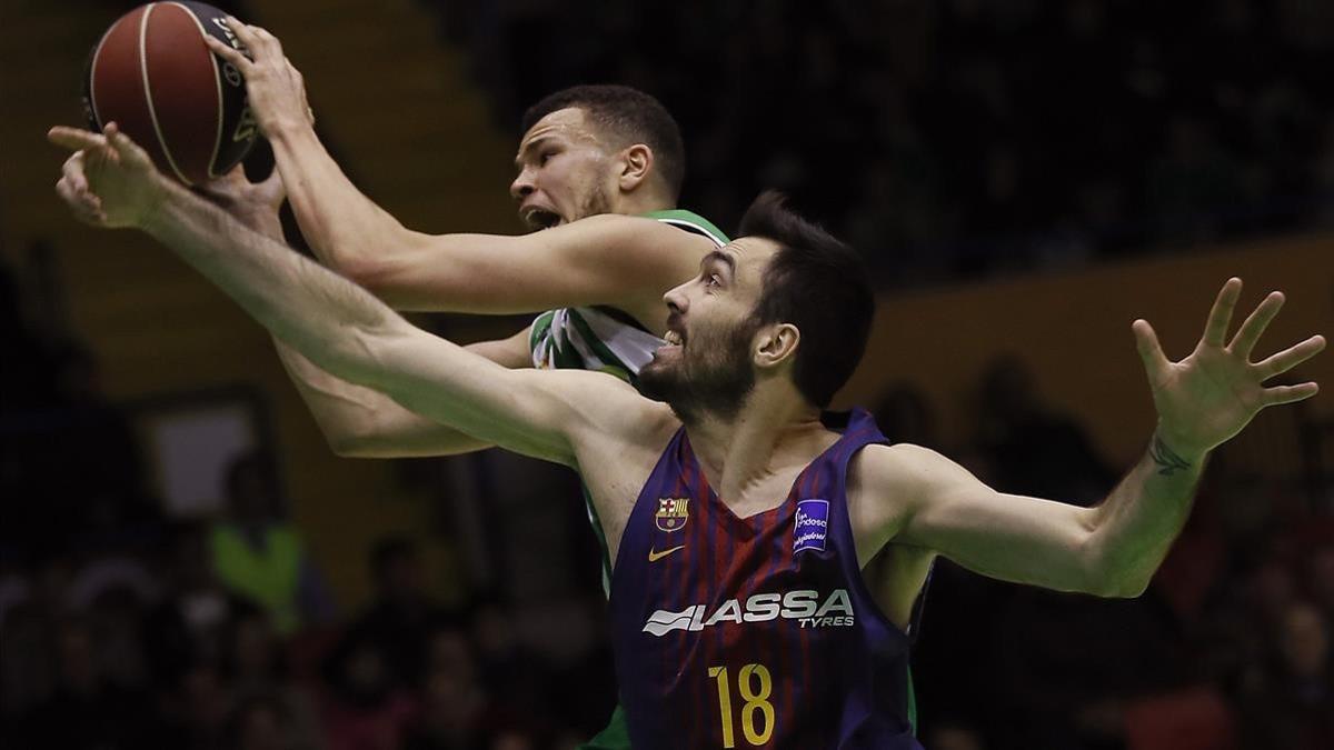 El azulgrana Pierre Oriola se enfrentará por primera vez a su exequipo en Valencia.