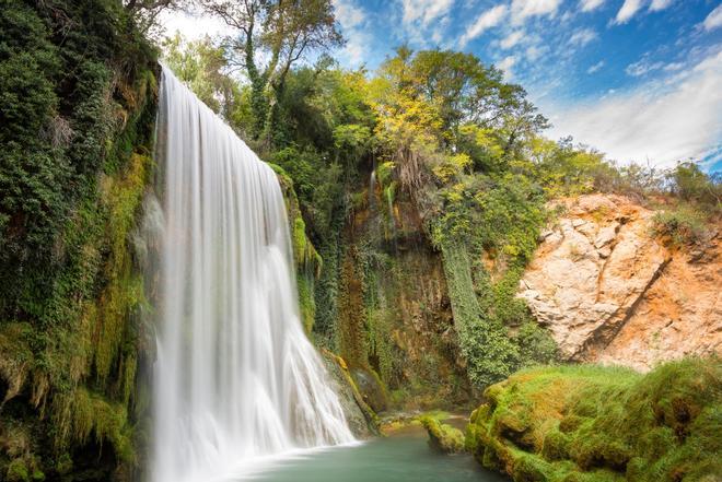 Cascada en el Monasterio de Piedra Zaragoza