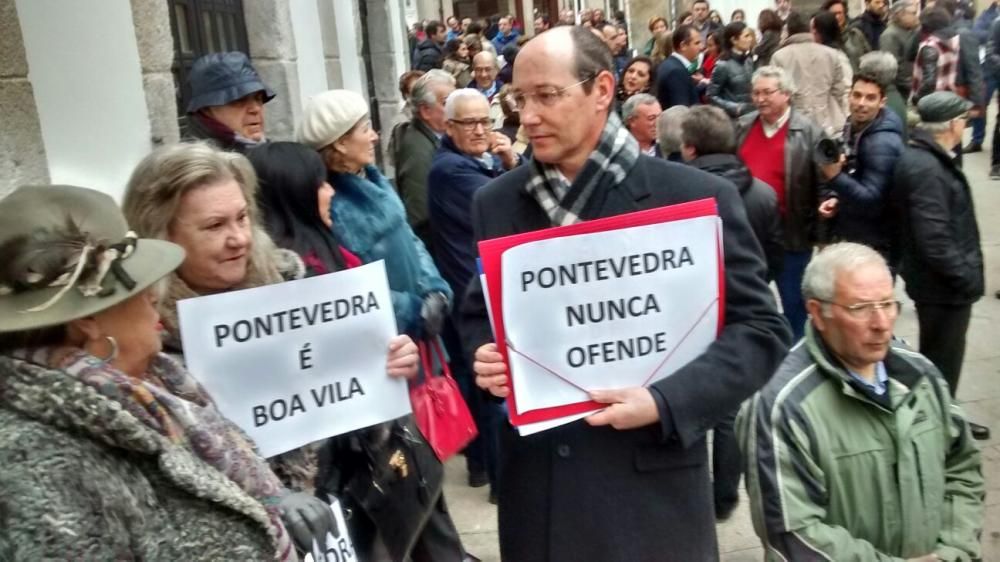 Expectación en Pontevedra ante la declaración de Mariano Rajoy como "non grato"