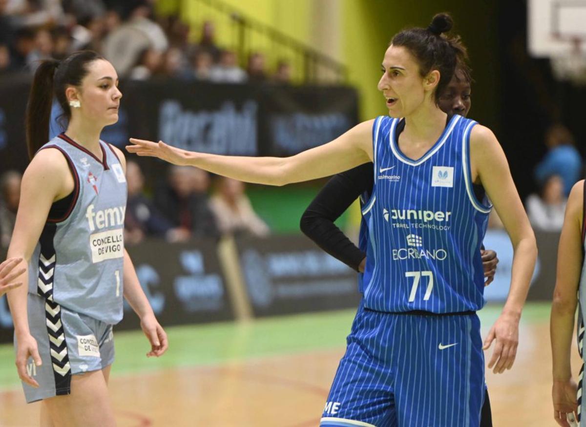 Carlota Menéndez se rompe el cruzado 
La victoria de ayer del Celta Femxa Zorka sobre el Azulmarino tuvo un sabor amargo para el equipo vigués. En el entrenamiento del miércoles, Carlota Menéndez hacía un mal movimiento y su rodilla se rompía. No hacían falta pruebas para saber que algo iba mal, confirmándose al final la rotura del ligamento cruzado. Carlota se perderá lo que resta de temporada y tendrá que comenzar a pensar en la próxima. A estas alturas de la temporada es complicado encontrar una base con las condiciones de Carlota, por lo que será Marina Gea la que ayuda a Deva Bermejo. | PABLO H. GAMARRA