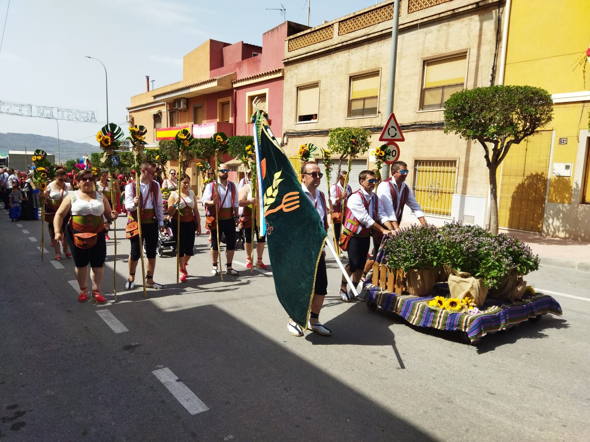 Agost rinde homenaje a su patrón Sant Pere