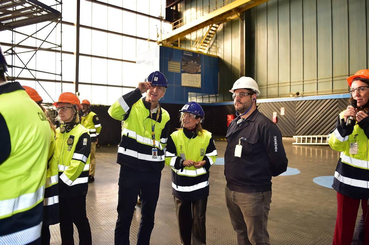 Fotogalería | La delegación de eurodiputados visita Almaraz y conoce de primera mano el funcionamiento de la central nuclear