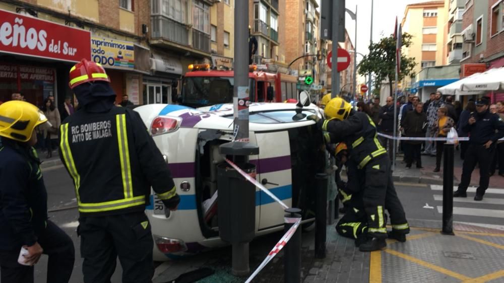 Accidente en la calle La Unión entre dos vehículos