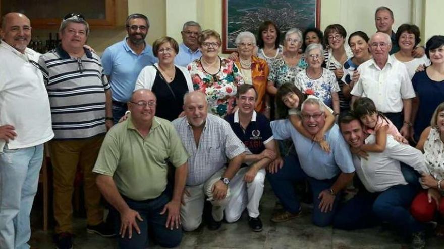 Reunión de los Pacios Blanco de Argentina y Manganeses de la Lampreana