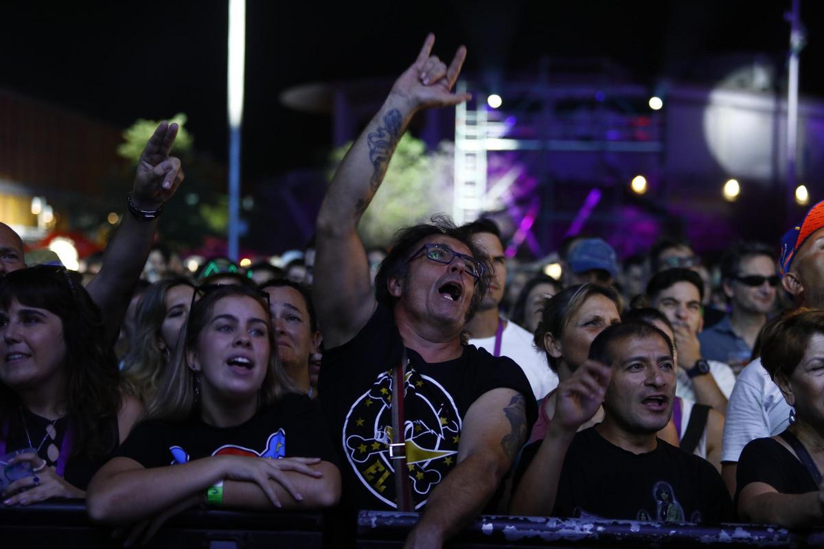 Más de 40.000 personas disfrutaron de la segunda edición del Vive Latino, que ahora desvela los artistas por día.