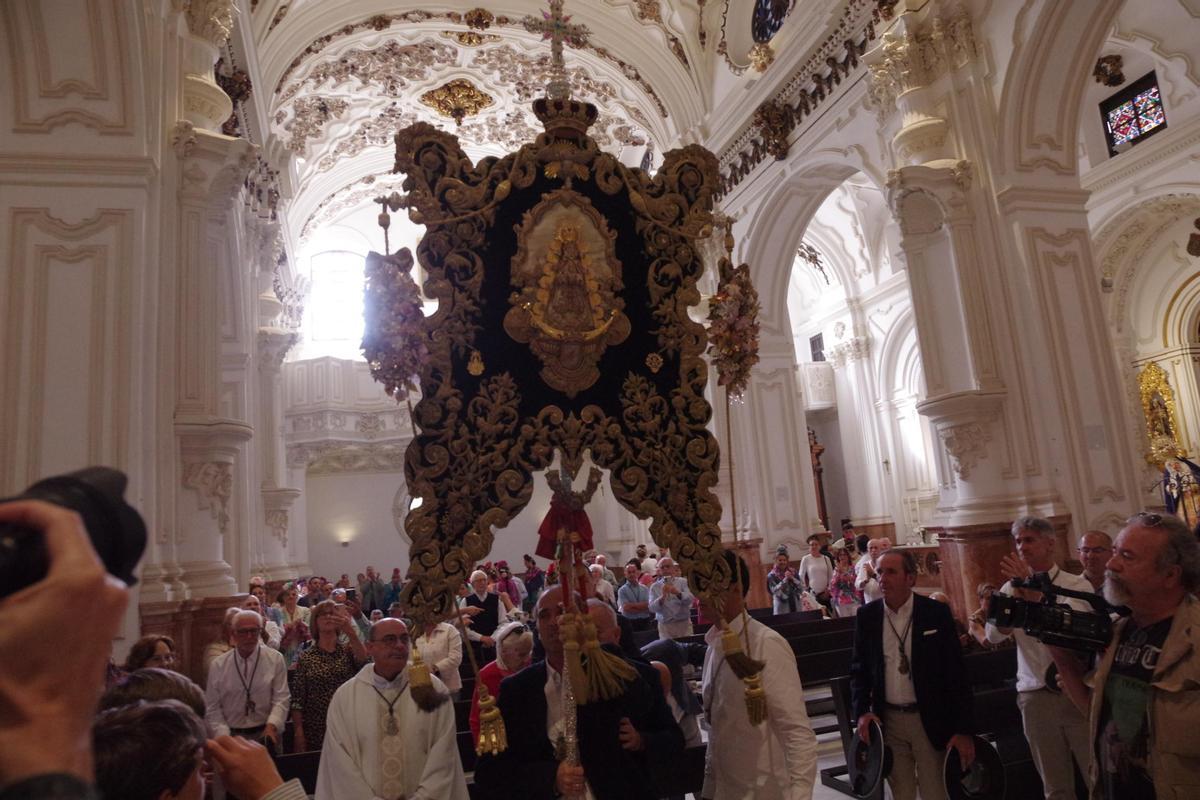 Fotos: La hermandad de Nuestra Señora del Rocío Málaga la Caleta emprende su Camino
