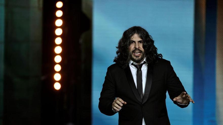 Cine de Andrei Tarkovski, música de Micah P. Hinson y humor de J. J. Vaquero esta semana en el Teatro Colón de A Coruña