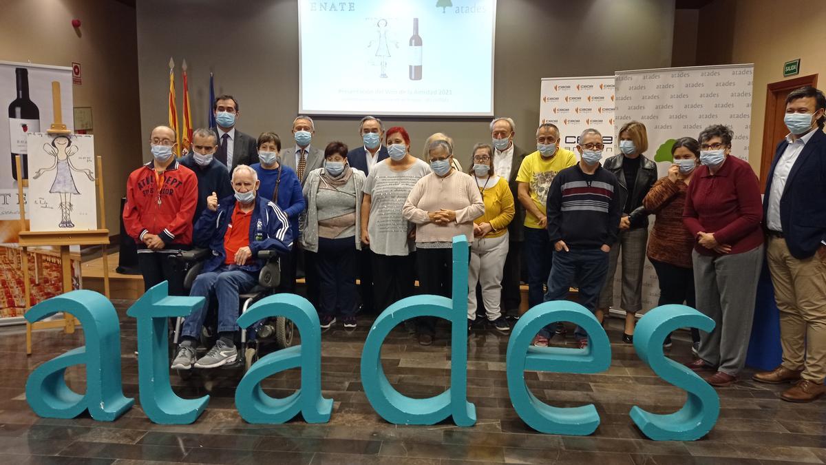 Foto de familia en la presentación de esta mañana