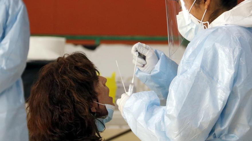 Catalunya suma 679 casos de coronavirus i 10 morts