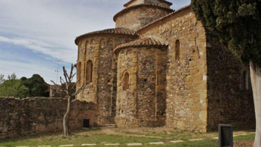 El monestir de Sant Miquel de Cruïlles.