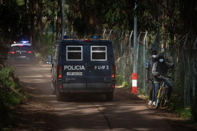 Enfrentamiento entre migrantes en el centro de Las Raíces