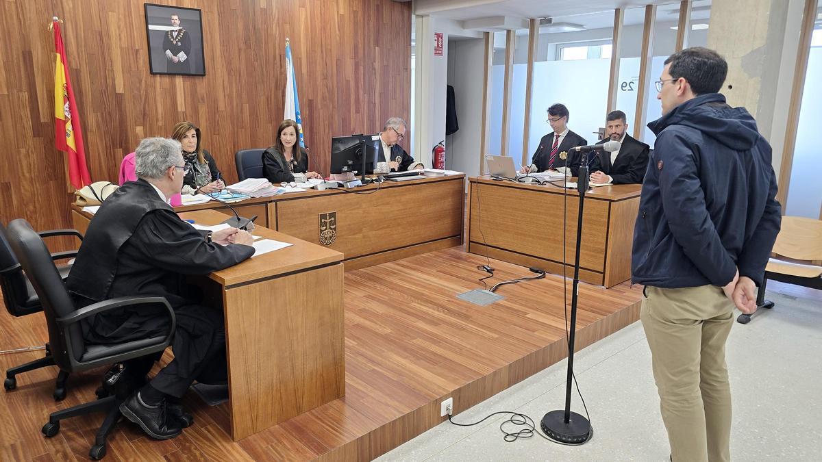 El exmiembro del Opus Dei, en la sala de vistas este miércoles en Vigo