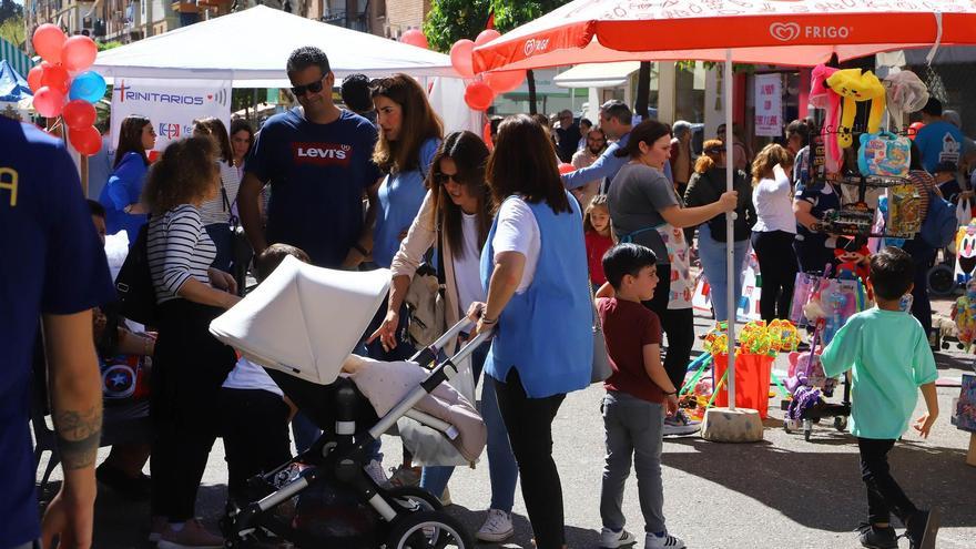 El Ayuntamiento propone una alianza a La Viñuela: actividades comerciales, culturales y gastronómicas para dinamizar el comercio