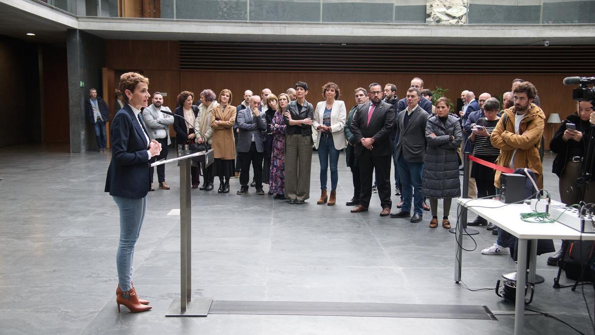 La presidenta Chivite, este jueves en el Parlamento de Navarra anunciando la transferencia de Tráfico.