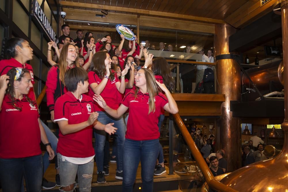 Homenaje de campeonas para el Deportivo Abanca