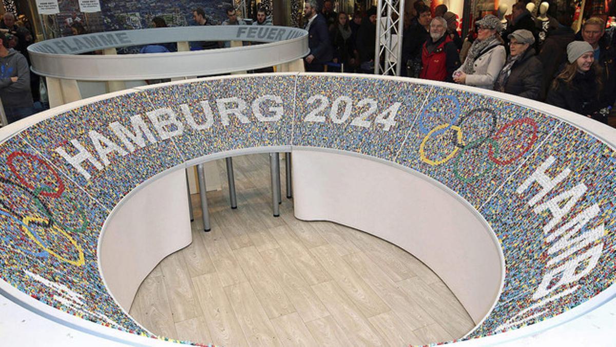 Una maqueta del que habría sido el estadio olímpico de los Juegos Olímpicos de Hamburgo del 2024.