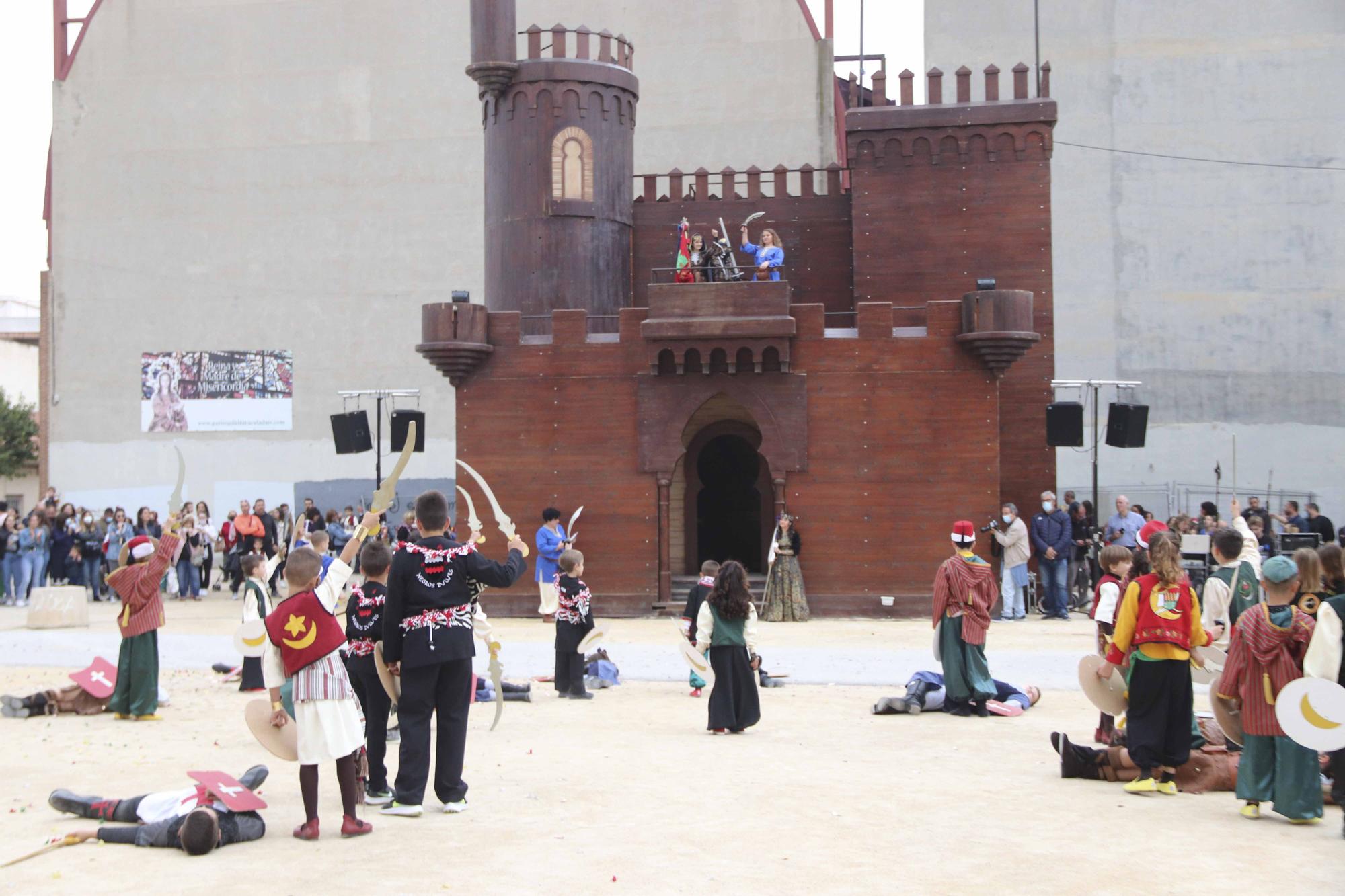 Los niños toman el castillo y reconquistan San Vicente