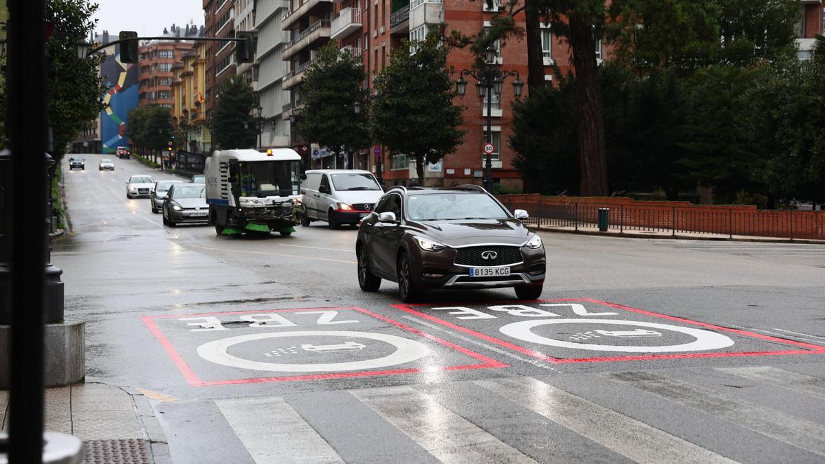 La Zona de Bajas Emisiones arranca en Oviedo sin "ninguna sola incidencia": los 450 cámaras y radares ya están en funcionamiento