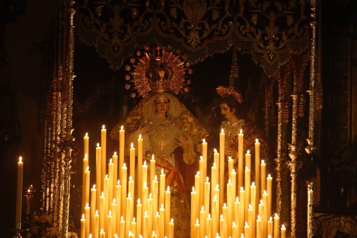 Pasión cierra una noche de Miércoles Santo sin procesiones Pasión cierra una noche de Miércoles Santo sin procesiones