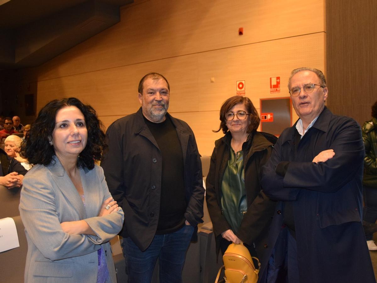 Margot Lamela, esquerda, Francisco Caamaño, Marisé, e Francisco Blanco no acto.