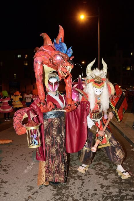 Desfile del Antroxu en Mieres