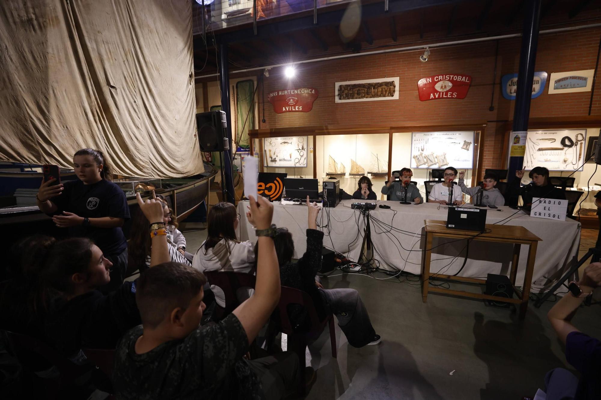 EN IMÁGENES: Así se vivió la jornada radiofónica estudiantil en el Museo Marítimo de Asturias