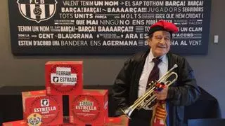 Muere Ferran Estrada, el trompetista con barretina del Barça que siempre quiso ser presidente