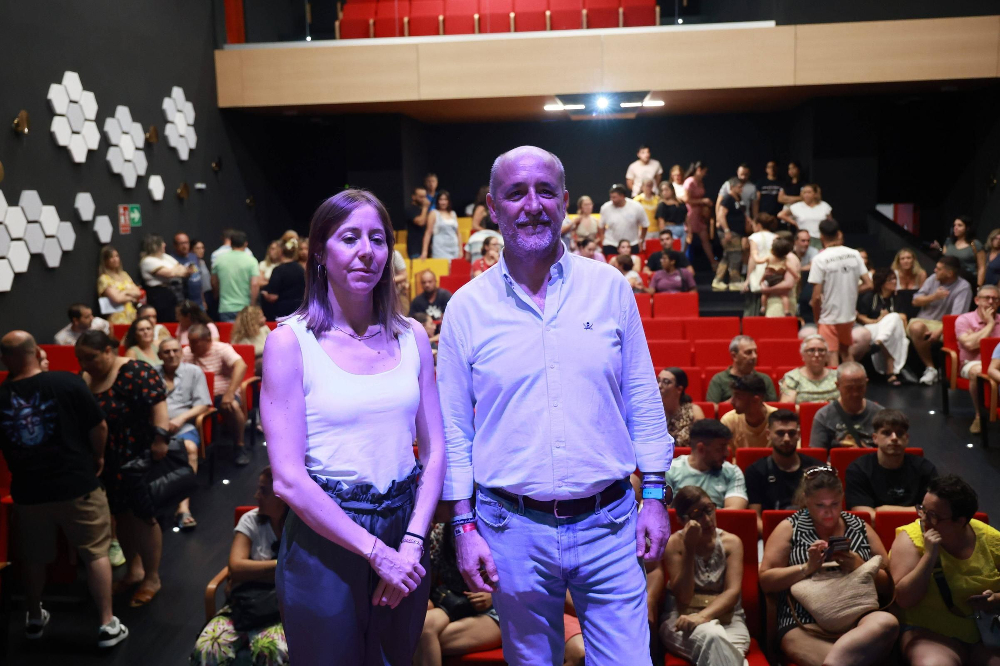 Fotogalería | Sorteo cien viviendas protegidas en el barrio cacereño de El Junquillo