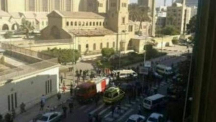 Al menos 13 muertos en un atentado contra una iglesia al norte de El Cairo