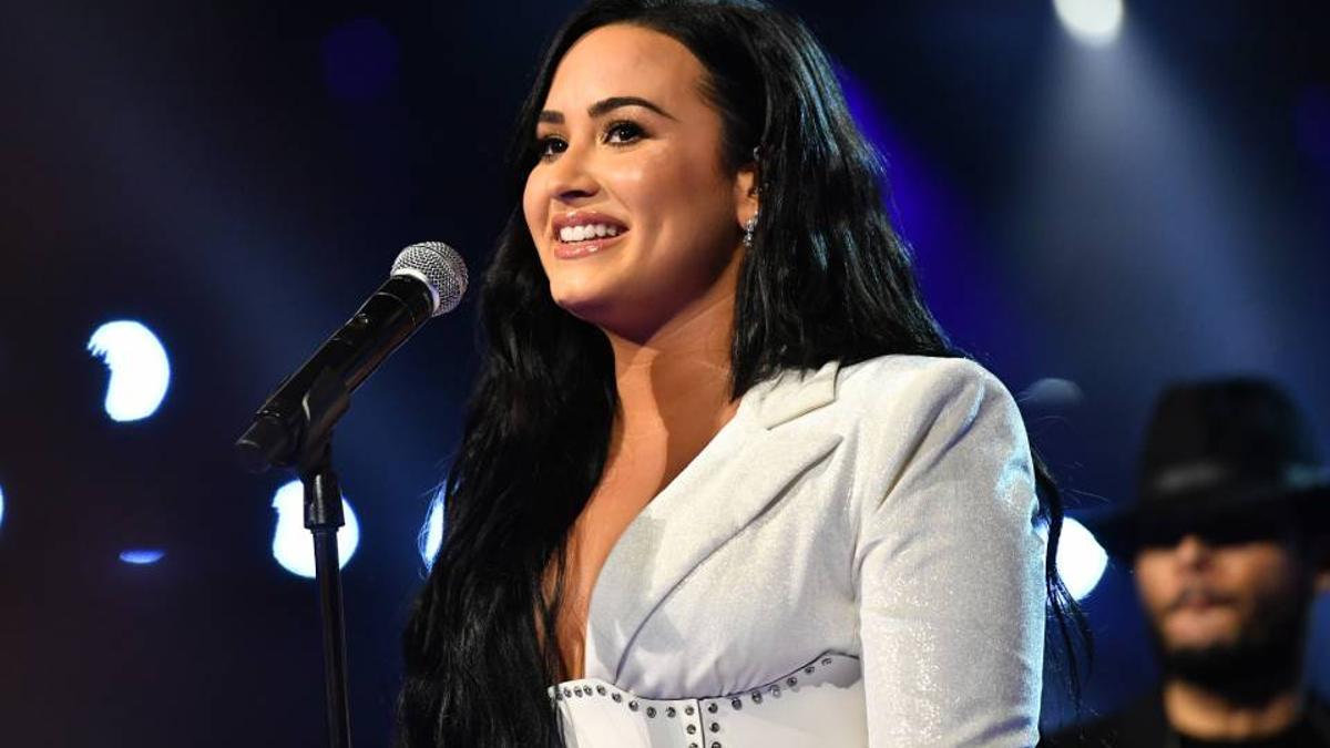 Demi Lovato inicia un movimiento en redes para concienciar sobre las adicciones