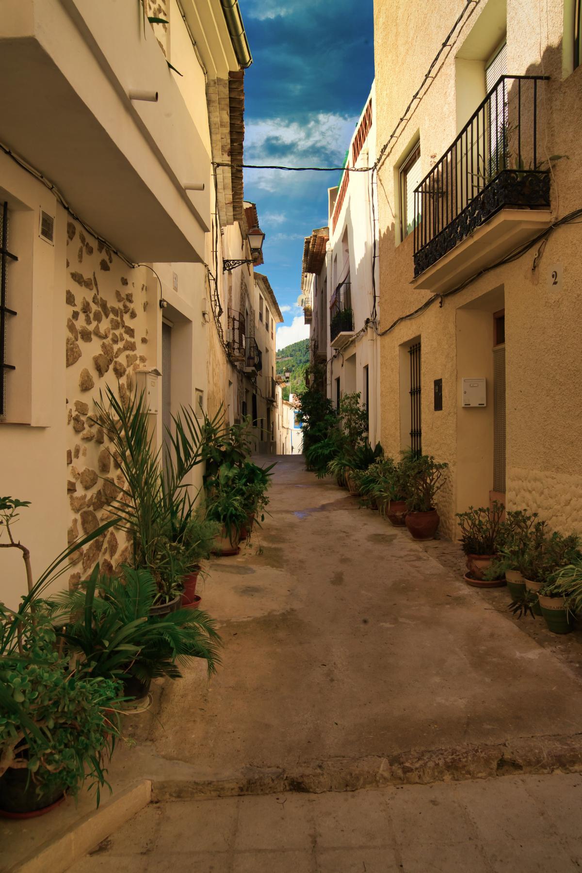 Calle tradicional de Sella.