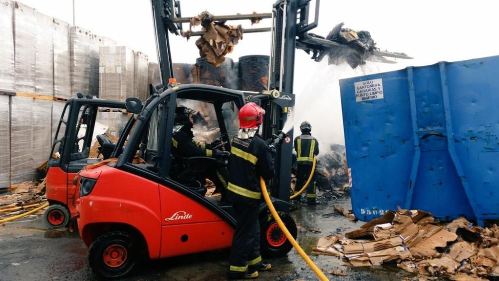 Incendio en la Urbanización Díaz Casanova