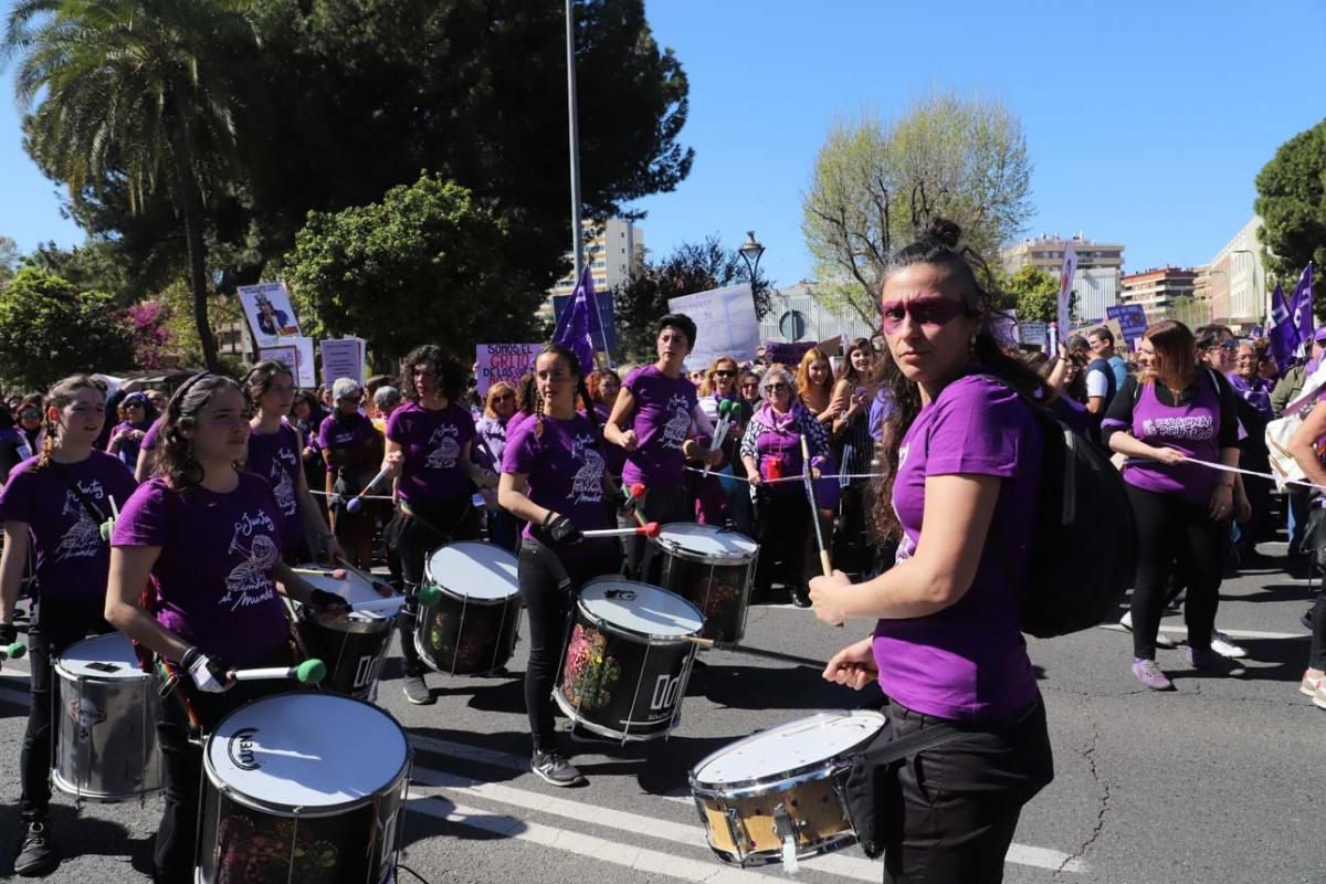 Miles de personas se suman a la manifestación del 8M en Córdoba