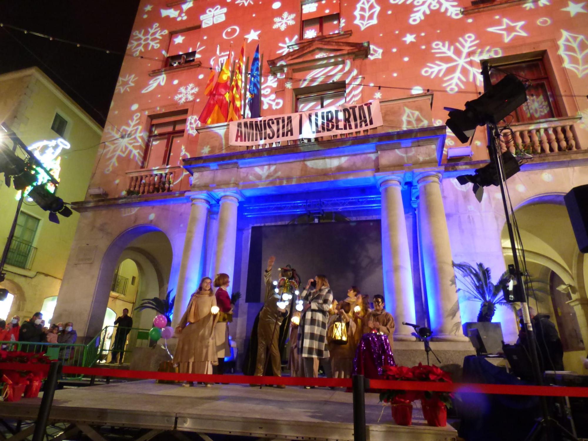 Figueres transforma els seus carrers i places en un conte de Nadal