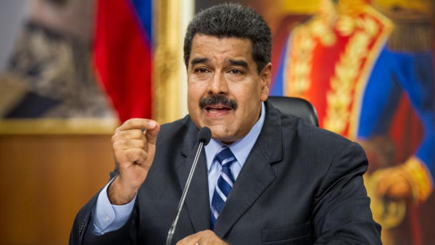 Maduro amenaza con cerrar la Asamblea Nacional