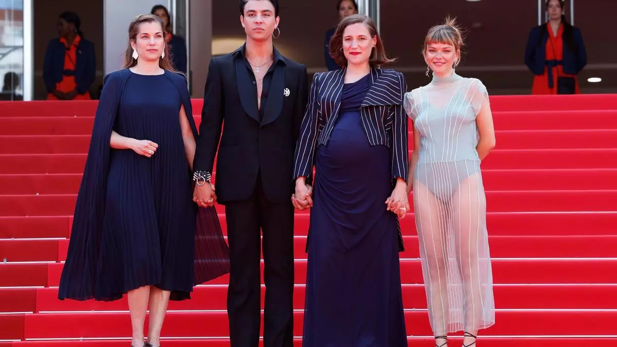 'Romería': el fin de ciclo de Carla Simón conmueve en Cannes