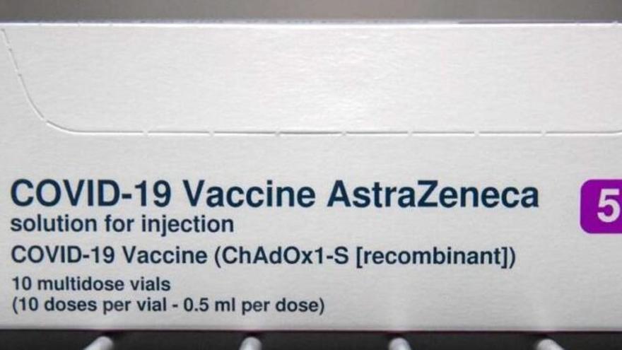 Sudáfrica suspende el uso de la vacuna de AstraZeneca tras ver que ‘no funciona’ contra su variante del virus