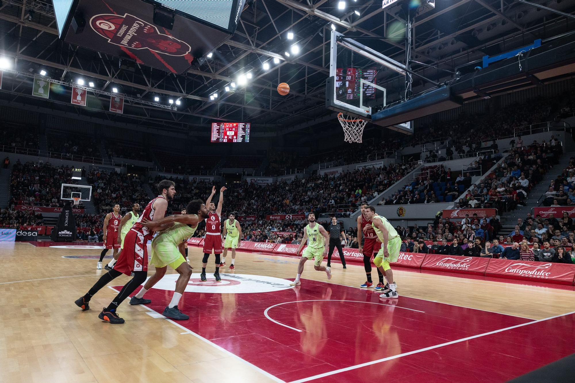 Así ha sido el partido entre el Casademont Zaragoza y el Barcelona