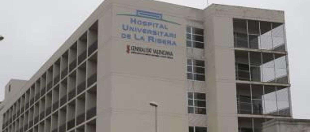 El hospital de Alzira, gestionado por Ribera Salud. El hospital de Alzira, gestionado por Ribera Salud.