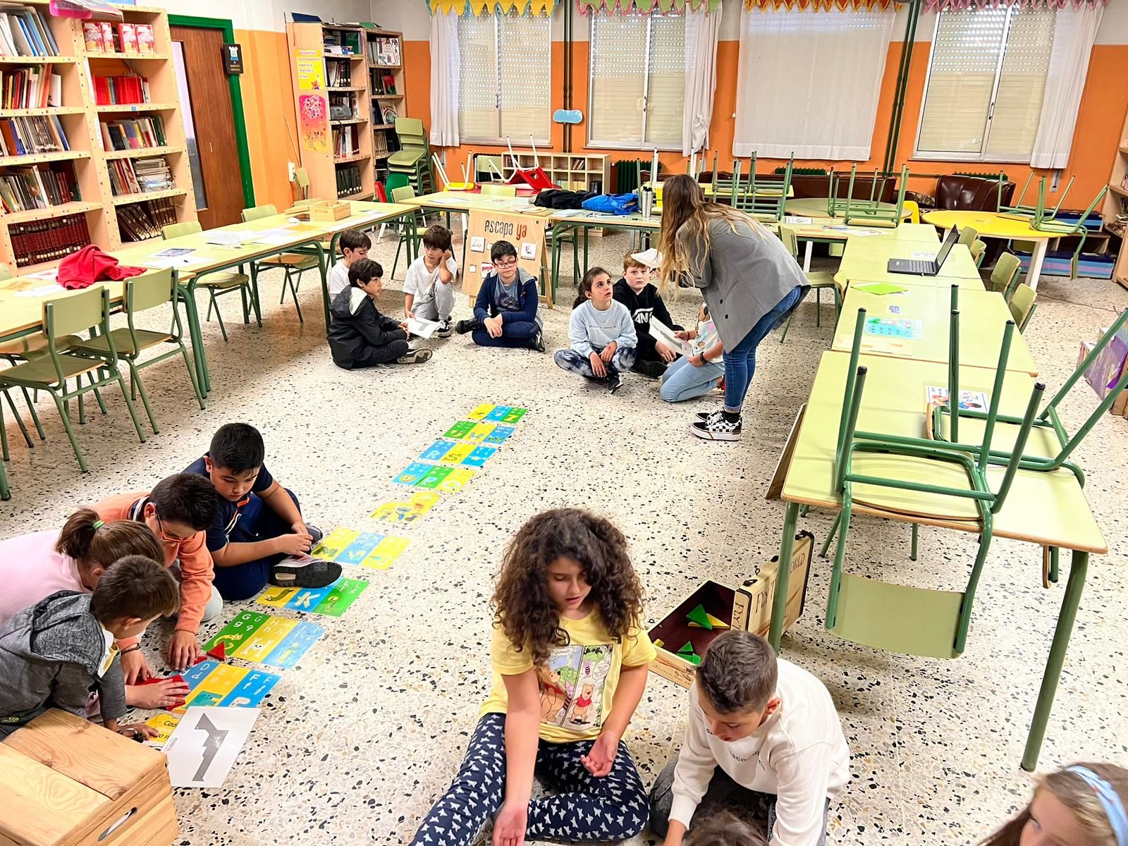 Los alumnos del colegio San Bartolomé de Nava celebran una semana llena de tradiciones