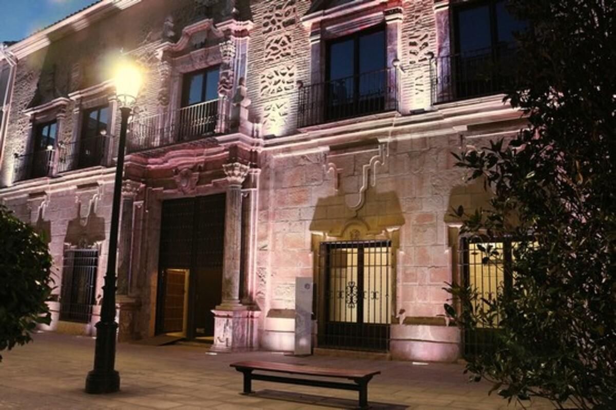 Palacio de los Condes de Santa Ana