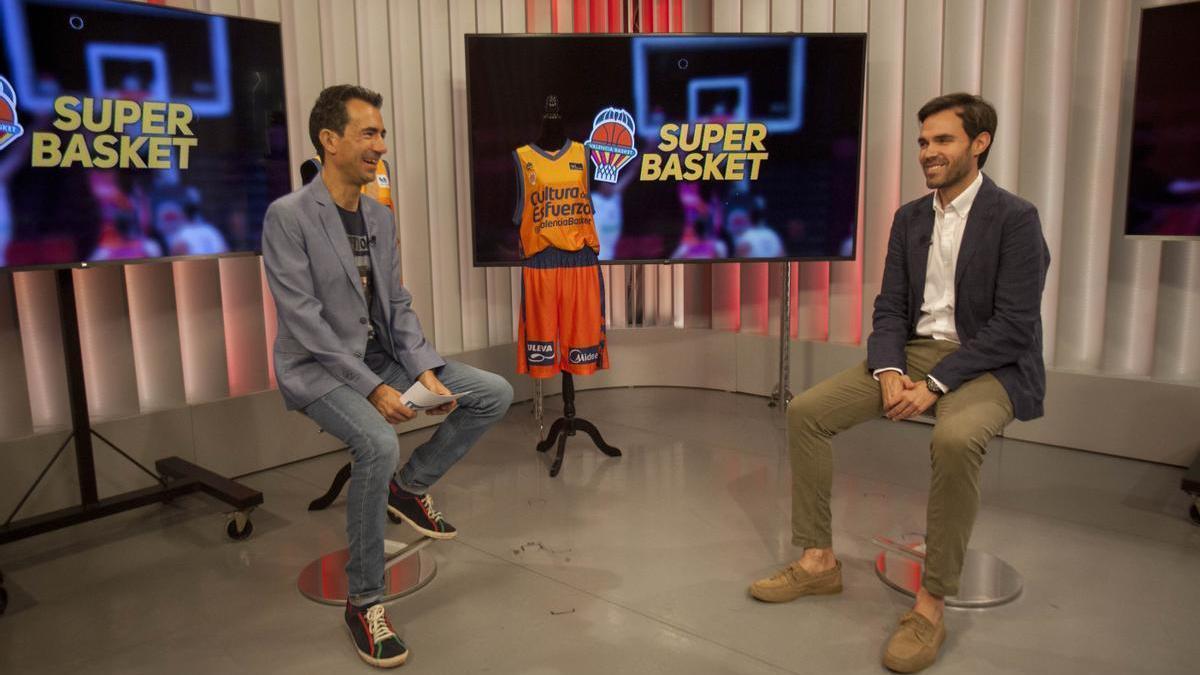 Enric Carbonell, en su entrevista con Juanma Romero en el 'Super Basket' de Levante TV