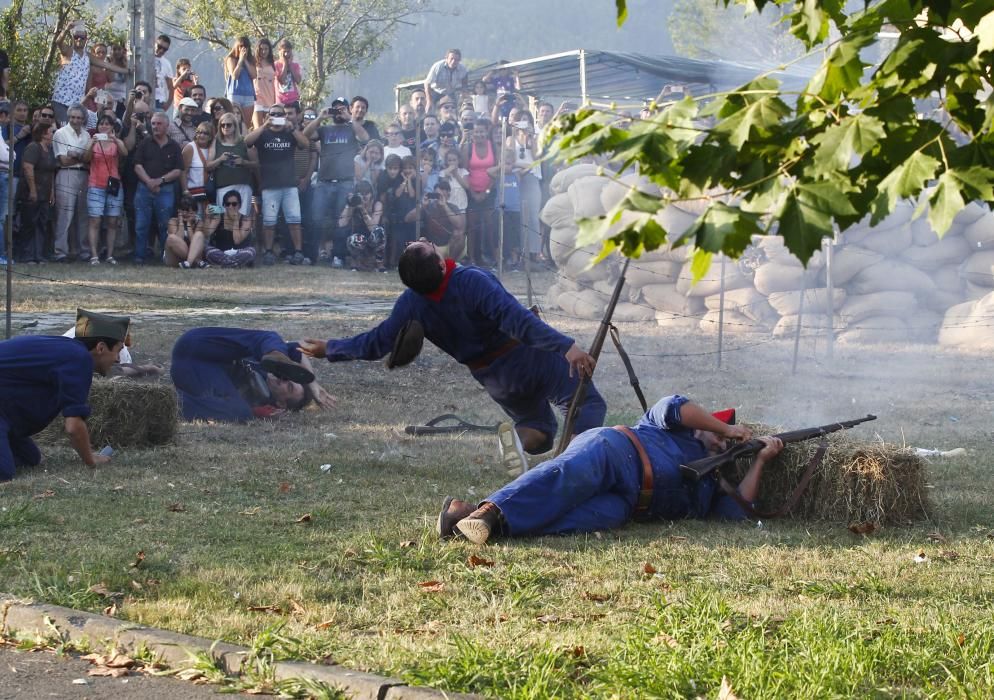 Recreación de la Guerra Civil en Grullos