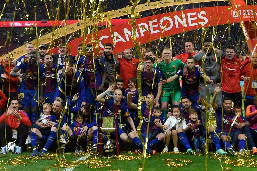 Copa del Rey: Los hijos de los jugadores del Barça, protagonistas de la celebración