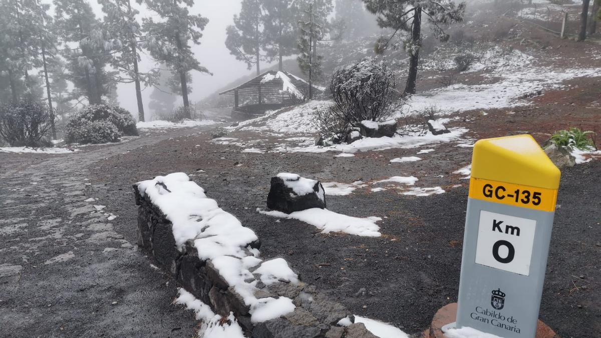 Nieva en la cumbre de Gran Canaria