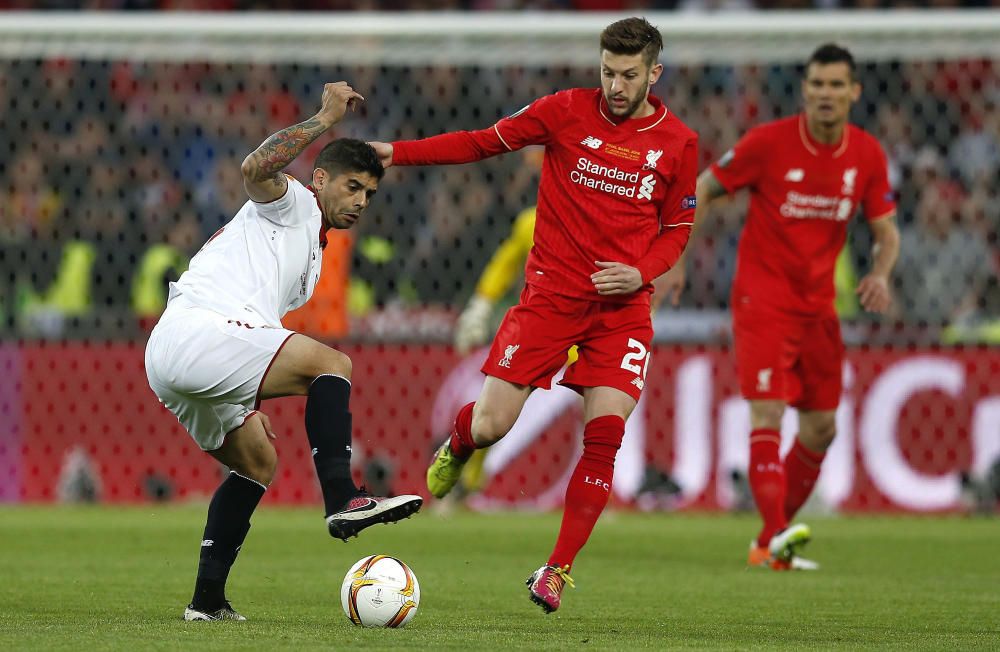 Las mejores imágenes de la final entre el Liverpool y el Sevilla.